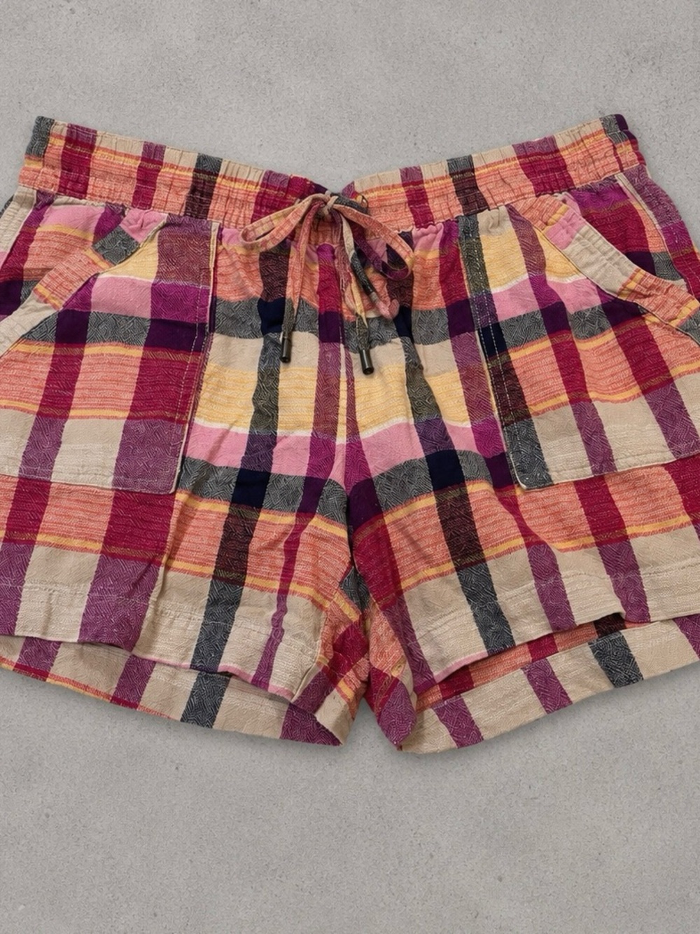 St. John’s Bay Linen Blend Plaid Drawstring Shorts M